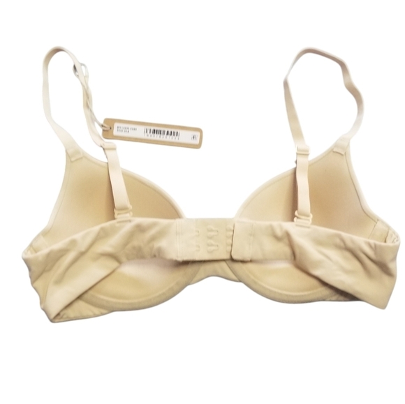 Skims Fits Everybody Tshirt Demi Bra Sand Tan 32A NWT - Picture 4 of 5